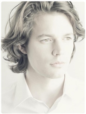 ���������׸��ٶ������ֻ�-2025���ʸ���ϵ�� 